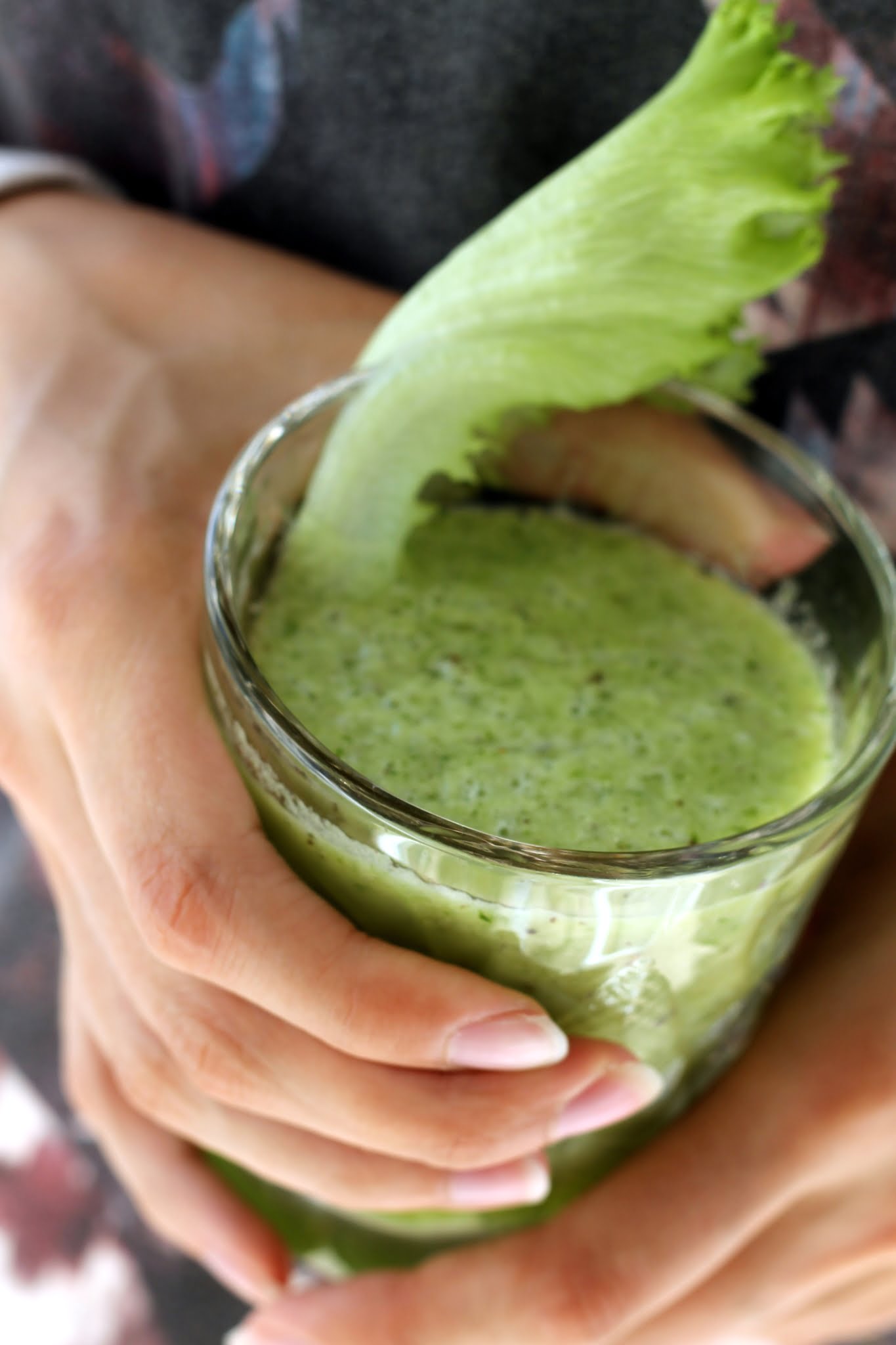 kookista-kajahtaa-vihersmoothie-scaled