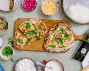 satokausikalenteri_kauppapuutarhaliitto_kurkku_suippopaprika_kurkkupinsa-001