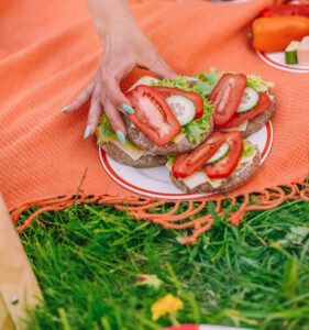 satokausikalenteri_kauppapuutarhaliitto_urbaani_piknik-001