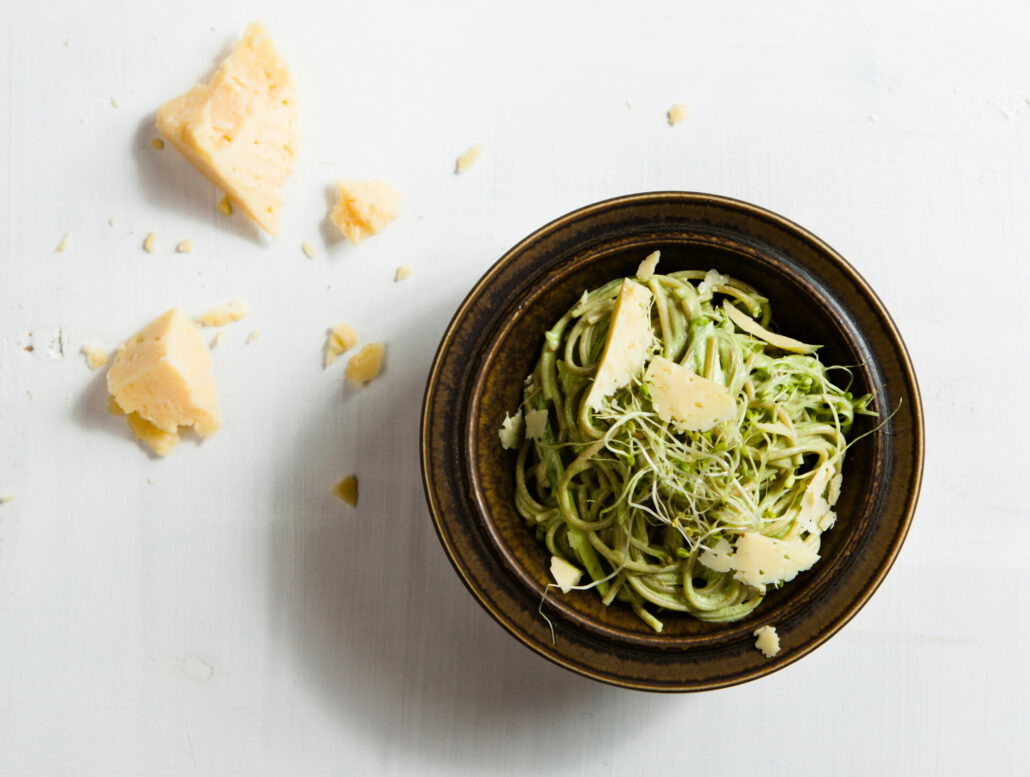 silmusalaatti_pasta-scaled